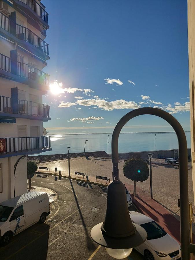 Apartamento En Primera Linea De Mar Appartement L'Ampolla